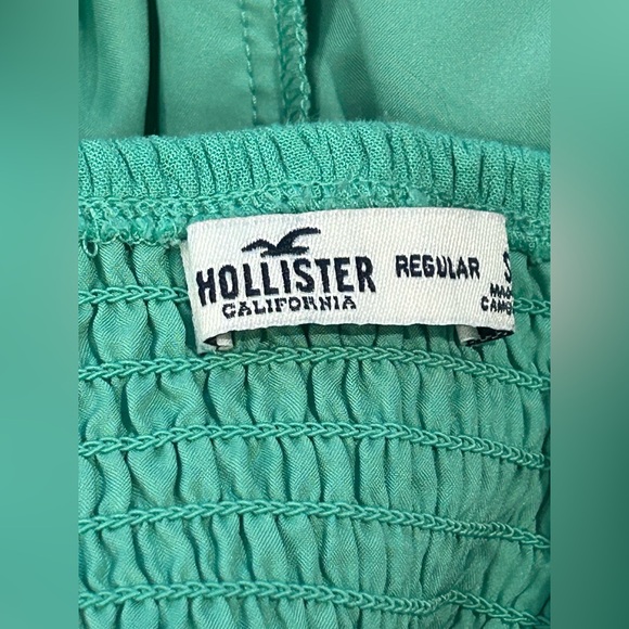 Hollister Green Smocked Romper Cutout Back Strappy Size S Summer Boardwalk - Picture 8 of 12